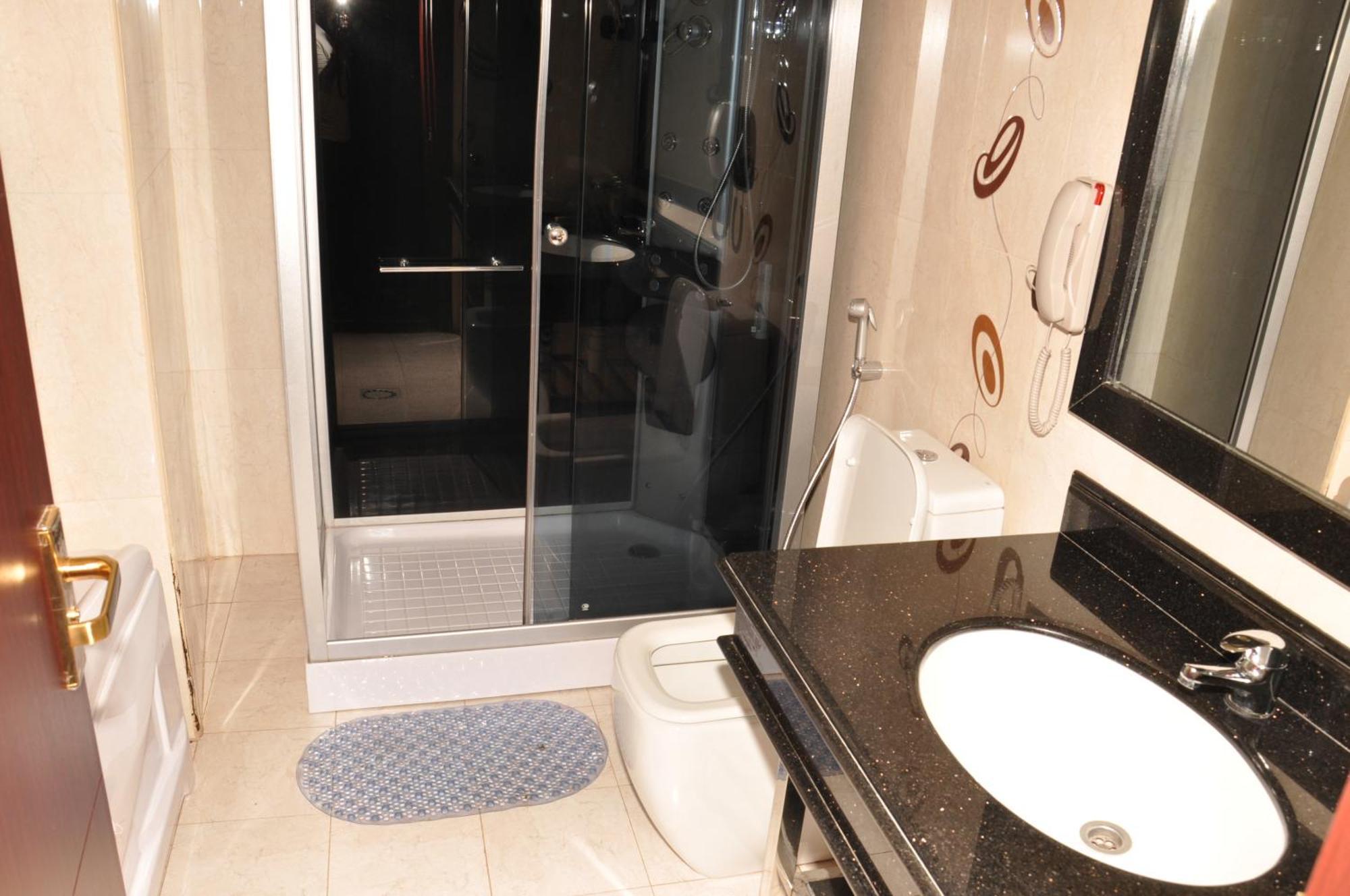 Friendship International Hotel أديس أبابا الغرفة الصورة